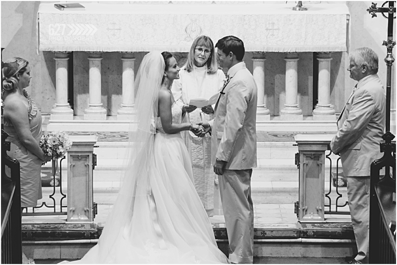 Downtown-Raleigh-Wedding-Photographer-0015