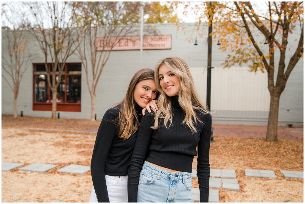 teen sisters in downtown raleigh at city market